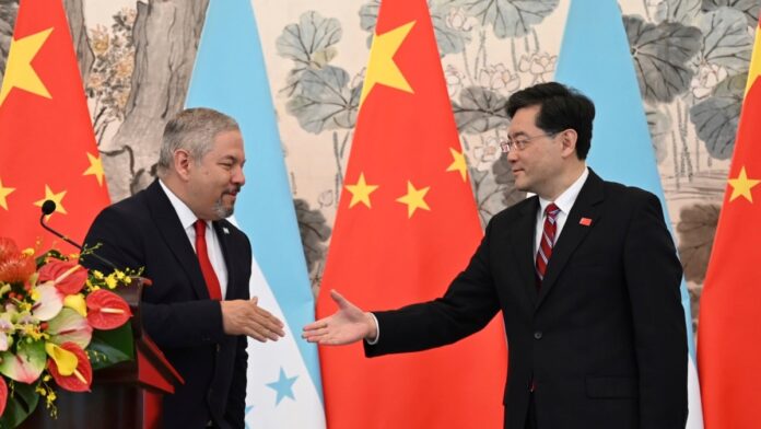 Honduras Establishes Ties With China After Taiwan Break  