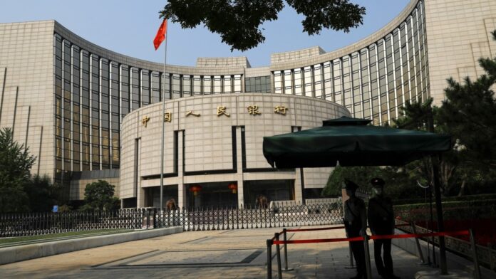 China Central Bank Adviser Proposes Structural Reforms to Revive Economy