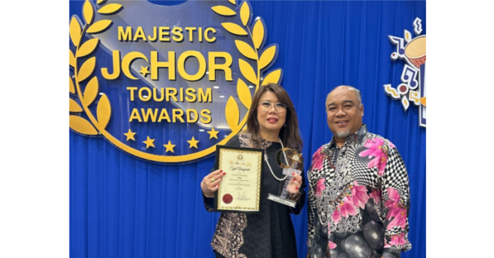 Amari Johor Bahru Wins Best Halal Destination Award At The Majestic Johor Tourism Awards 2023