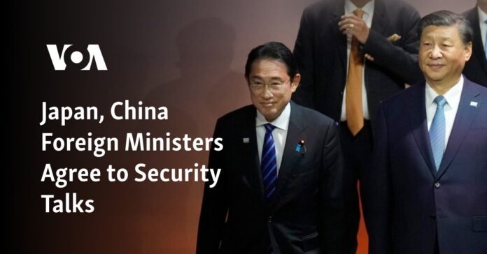 Japan, China Foreign Ministers Agree to Security Talks