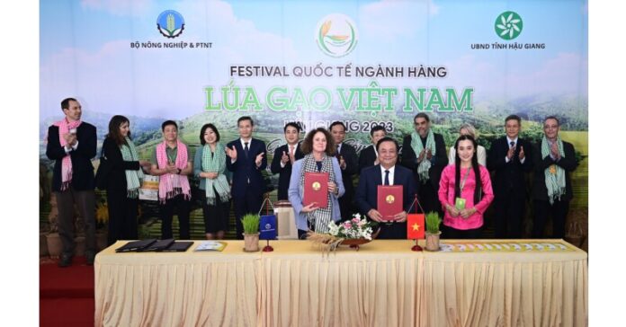 International Festival of Vietnam Rice Industry - Hau Giang 2023: ‘Green Rice for Life’