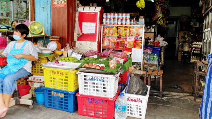 street life shophouse 1