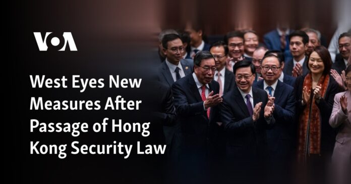 เวสต์จับตามองมาตรการใหม่หลังผ่านกฎหมายความมั่นคงฮ่องกง
