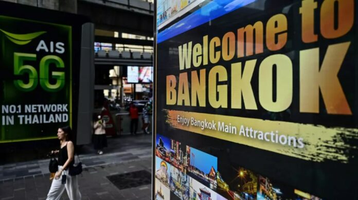 Formula One boss to visit Thailand for talks on Bangkok race